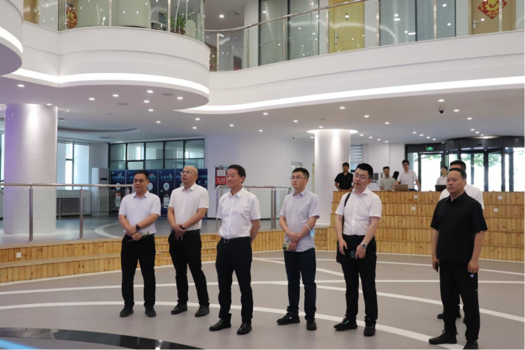 省尊龙凯时集团：“四个导向” 推动调查研究提质增效